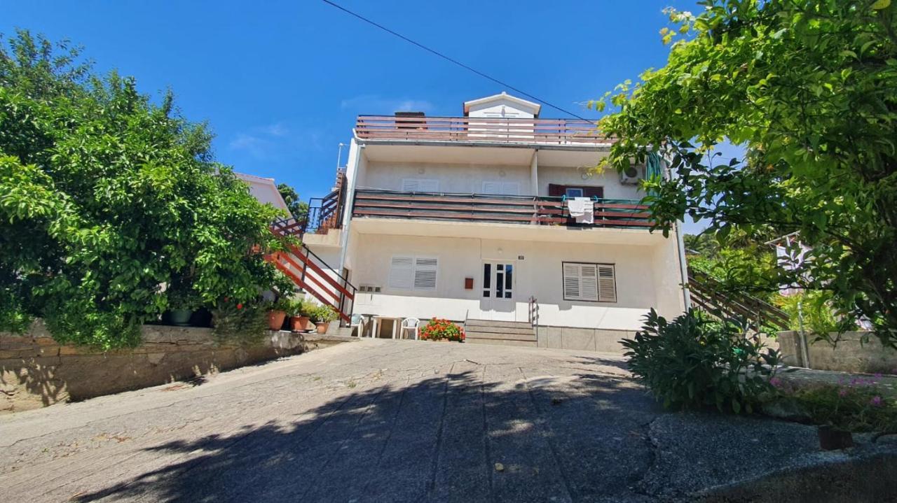 Apartment Majda Раб Экстерьер фото